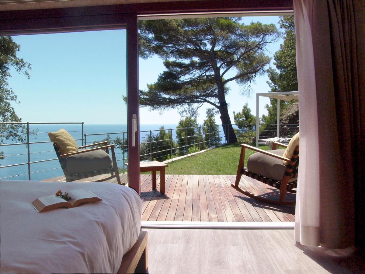 seafront luxury retreat